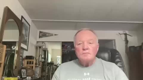 Snapshot of cookoosnest chatting on October 2025 11:47:02 PM cookoosnest online show from October 2025 11:47:02 PM