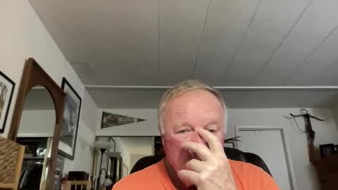 cookoosnest online show from November 2025 05:06:01 AM