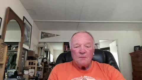 Snapshot of cookoosnest chatting on July 2026 12:06:01 AM cookoosnest online show from July 2026 12:06:01 AM