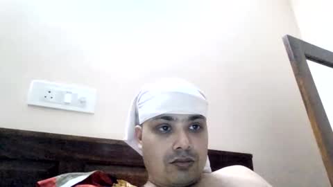 Cool Breeze09 online show from April 2026 11:33:01 AM