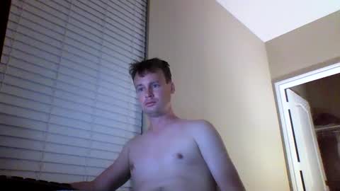 cooldude122222 online show from December 2024 02:53:02 AM