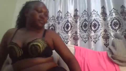 coolgirl001 online show from October 2025 06:47:01 PM