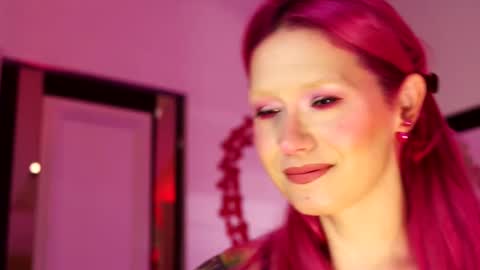 Ginger The Cringer online show from November 2025 10:37:01 AM