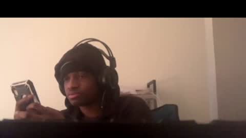 coolvibes69 online show from December 2025 06:37:02 PM