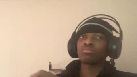 coolvibes69 online show from December 2025 07:54:01 PM