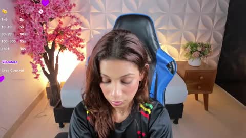  CORA  online show from February 2025 03:53:01 PM