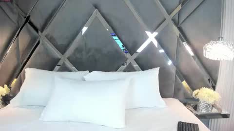 Coral online show from October 2025 04:26:01 AM