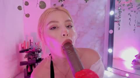 coral online show from April 2026 01:55:02 AM