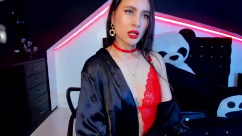 Coral  online show from March 2025 04:06:02 PM