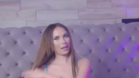 CoraliaDiamond online show from December 2024 12:01:02 PM