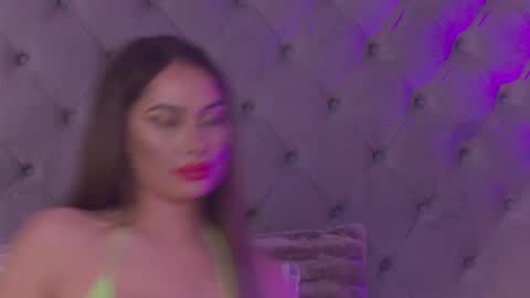 CoraliaDiamond online show from December 2024 03:41:02 PM