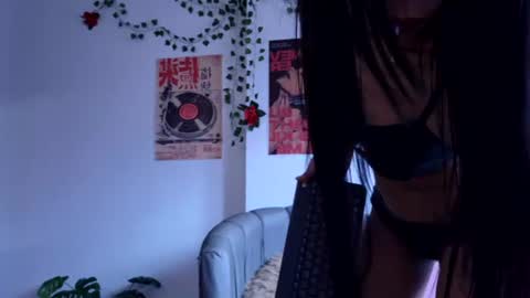 Snapshot of coraliebronson chatting on July 2026 10:27:01 PM Coralie Bronson online show from July 2026 10:27:01 PM