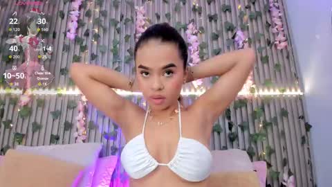Snapshot of coralineross_ chatting on November 2025 10:47:02 AM coralineross_ online show from November 2025 10:47:02 AM