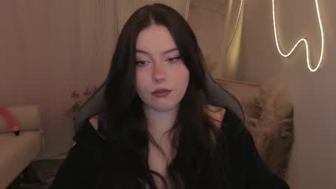 Snapshot of coramiel chatting on March 2026 05:25:01 AM little girl who is always right or just Cora online show from March 2026 05:25:01 AM