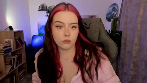 Snapshot of coramiel chatting on April 2026 05:30:01 AM little girl who is always right or just Cora online show from April 2026 05:30:01 AM