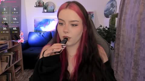 Snapshot of coramiel chatting on April 2026 06:02:02 AM little girl who is always right or just Cora online show from April 2026 06:02:02 AM