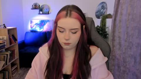 Snapshot of coramiel chatting on April 2026 05:52:01 AM little girl who is always right or just Cora online show from April 2026 05:52:01 AM