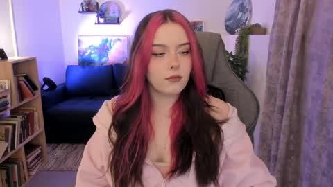 Snapshot of coramiel chatting on April 2026 05:16:02 AM little girl who is always right or just Cora online show from April 2026 05:16:02 AM