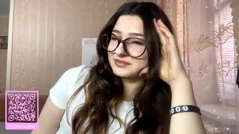 Elisheva online show from February 2026 01:10:01 PM