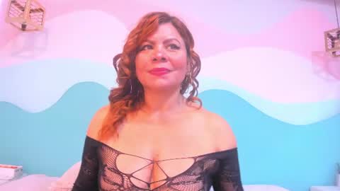 corina_taylor12 online show from June 2026 12:33:01 PM