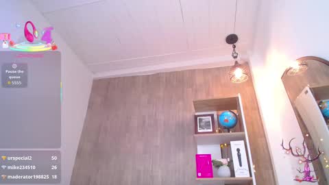 Snapshot of cortney_tayler chatting on October 2025 07:49:01 PM cortney tayler online show from October 2025 07:49:01 PM