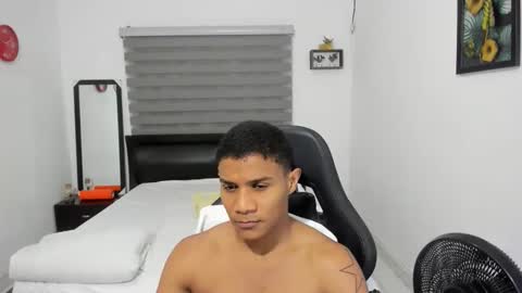 Snapshot of corzoethan chatting on December 2025 10:47:02 PM Ethan online show from December 2025 10:47:02 PM