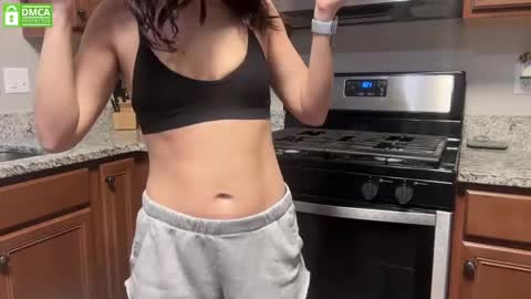 Snapshot of cosmicdreamz chatting on September 2025 01:22:01 PM BrittanyRose online show from September 2025 01:22:01 PM