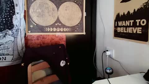 Barry online show from February 2025 12:09:02 PM