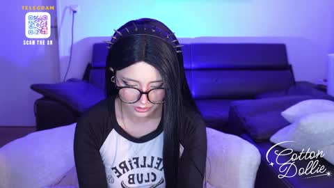 Snapshot of cotton_dollie chatting on May 2026 11:51:01 AM Dollie online show from May 2026 11:51:01 AM