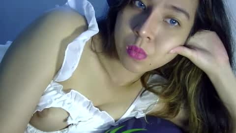 Snapshot of cottoncandygirl9898 chatting on February 2025 08:09:01 PM Liz Gwyneth Charlota online show from February 2025 08:09:01 PM