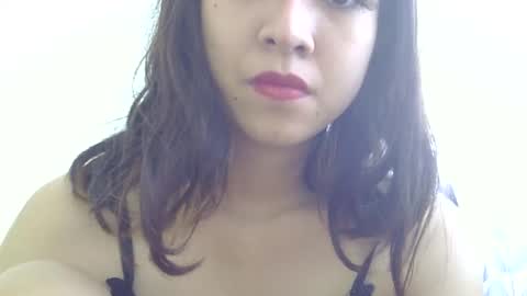 Snapshot of cottoncandygirl9898 chatting on November 2025 12:35:02 AM Liz Gwyneth Charlota online show from November 2025 12:35:02 AM