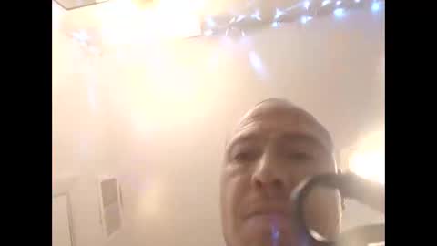 Snapshot of cotybonilla chatting on May 2026 09:15:01 AM Leftys Way online show from May 2026 09:15:01 AM