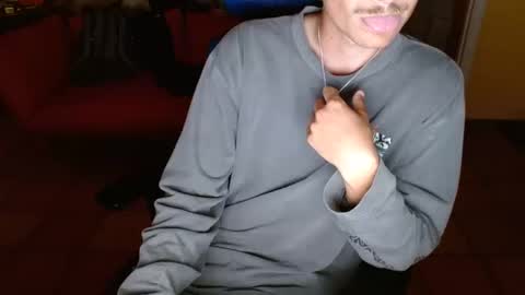 Snapshot of couldbesleeping chatting on October 2025 12:32:01 AM couldbe online show from October 2025 12:32:01 AM