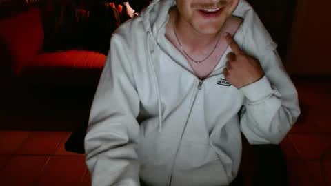 Snapshot of couldbesleeping chatting on October 2025 04:02:01 AM couldbe online show from October 2025 04:02:01 AM