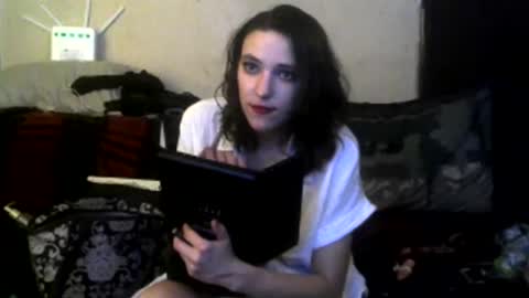 Alaskawildcouple online show from December 2024 04:03:02 PM