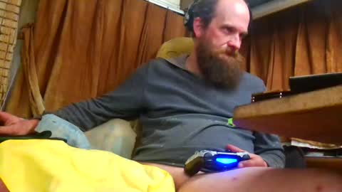 Alaskawildcouple online show from September 2025 12:18:02 PM