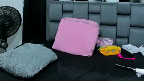 Snapshot of couple_gold69 chatting on March 2025 09:45:02 AM Andrea and Scott online show from March 2025 09:45:02 AM