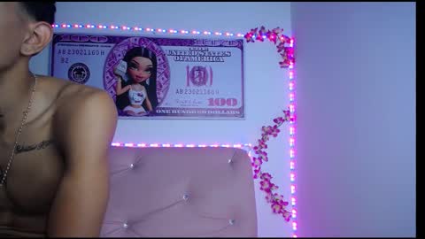 Snapshot of couple_no_limits22 chatting on September 2025 03:39:01 AM couple_no_limits22 online show from September 2025 03:39:01 AM