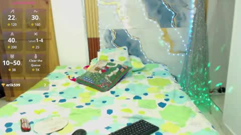 Snapshot of couplehot4uxx chatting on April 2026 05:00:02 AM luckyalysonXXX online show from April 2026 05:00:02 AM