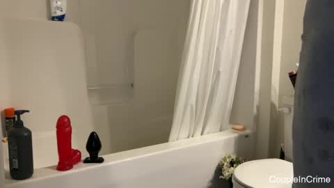 coupleincrime online show from December 2024 05:32:01 AM