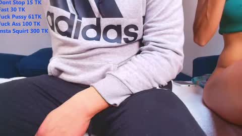 Couplelove online show from October 2025 01:51:02 PM