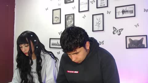 Snapshot of coupsextop chatting on January 2025 05:01:01 AM Juli and Liam online show from January 2025 05:01:01 AM