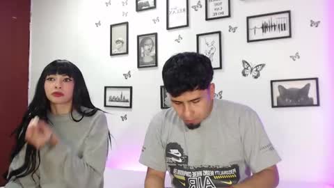 Snapshot of coupsextop chatting on January 2025 08:20:01 AM Juli and Liam online show from January 2025 08:20:01 AM