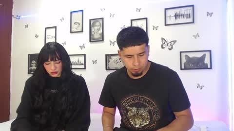 Snapshot of coupsextop chatting on January 2025 04:27:01 AM Juli and Liam online show from January 2025 04:27:01 AM