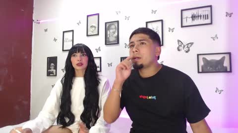 Snapshot of coupsextop chatting on January 2025 04:03:01 AM Juli and Liam online show from January 2025 04:03:01 AM