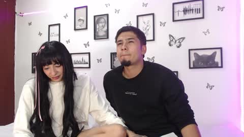 Snapshot of coupsextop chatting on February 2025 07:49:01 AM Juli and Liam online show from February 2025 07:49:01 AM