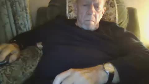 courieral1 online show from September 2025 09:17:02 PM