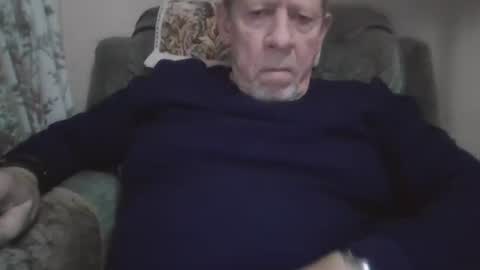 courieral1 online show from November 2025 05:00:02 PM