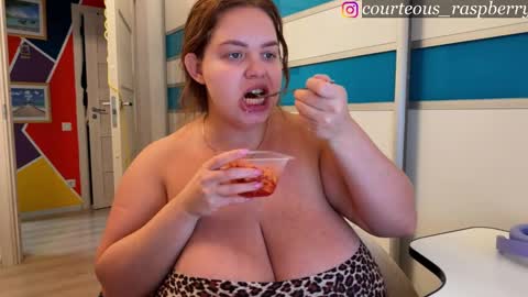 Rose Roys my  online show from November 2025 01:11:01 PM