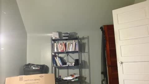 Snapshot of courtneyfmty chatting on October 2025 05:57:01 PM Courtney online show from October 2025 05:57:01 PM